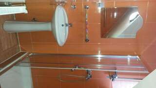 Гостевой дом Casa Frasin Буштени Трехместный номер-4